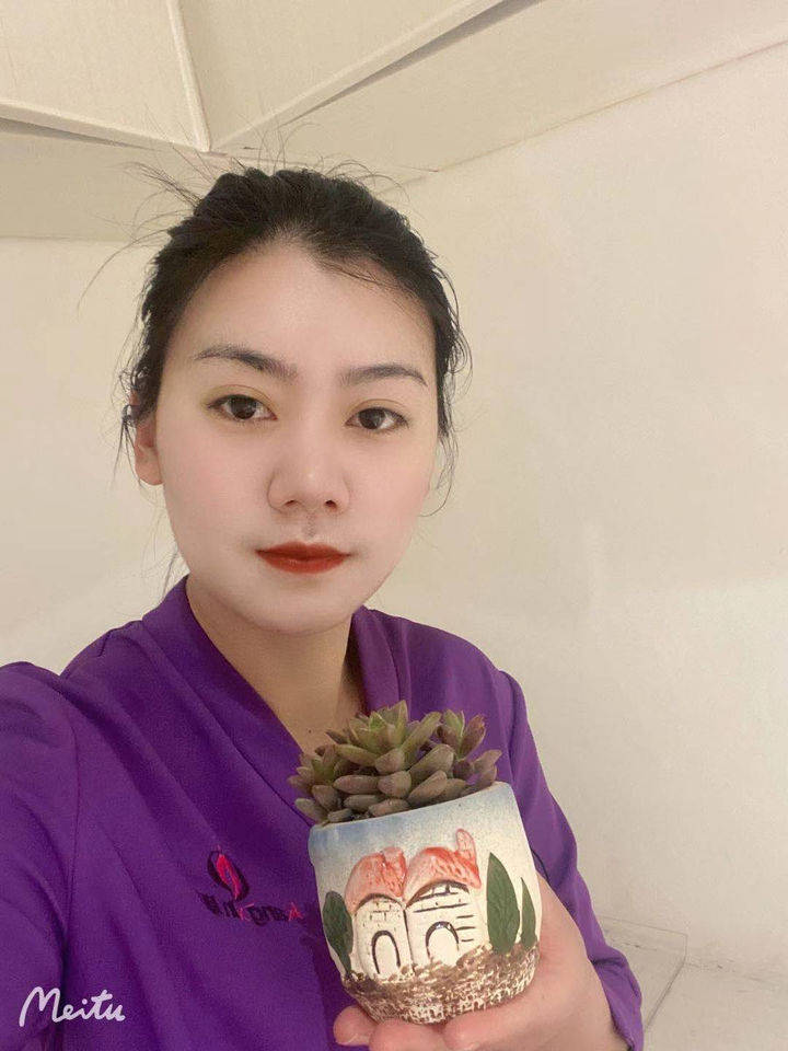石榴视频幸福宝深夜释放自己石榴视频中的幸福宝深夜释放-第1张图片