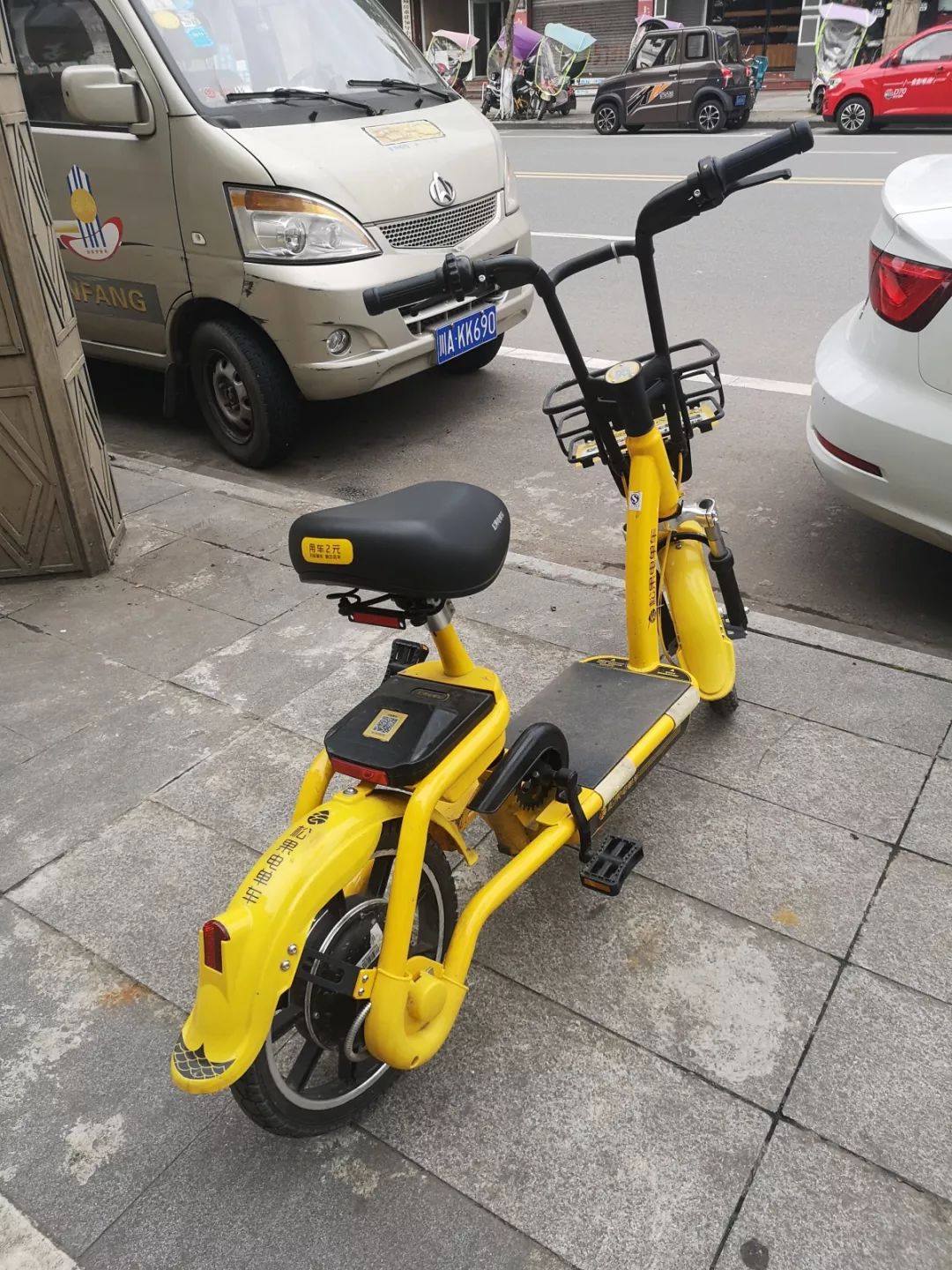 公交车上的小黄说说1000字公交车上的小黄说说