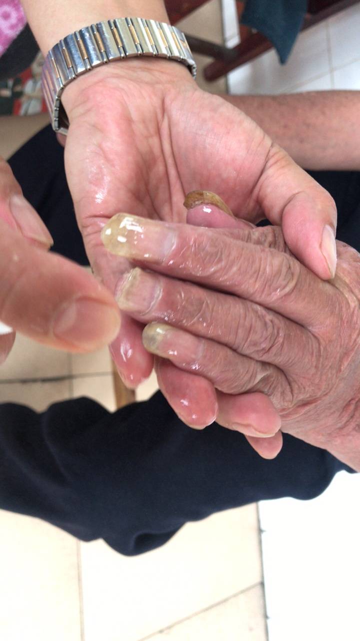 97爱爱97岁爱爱的温馨故事-第1张图片