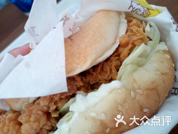 麦德安麦德安，城市之魂与历史沉淀-第2张图片