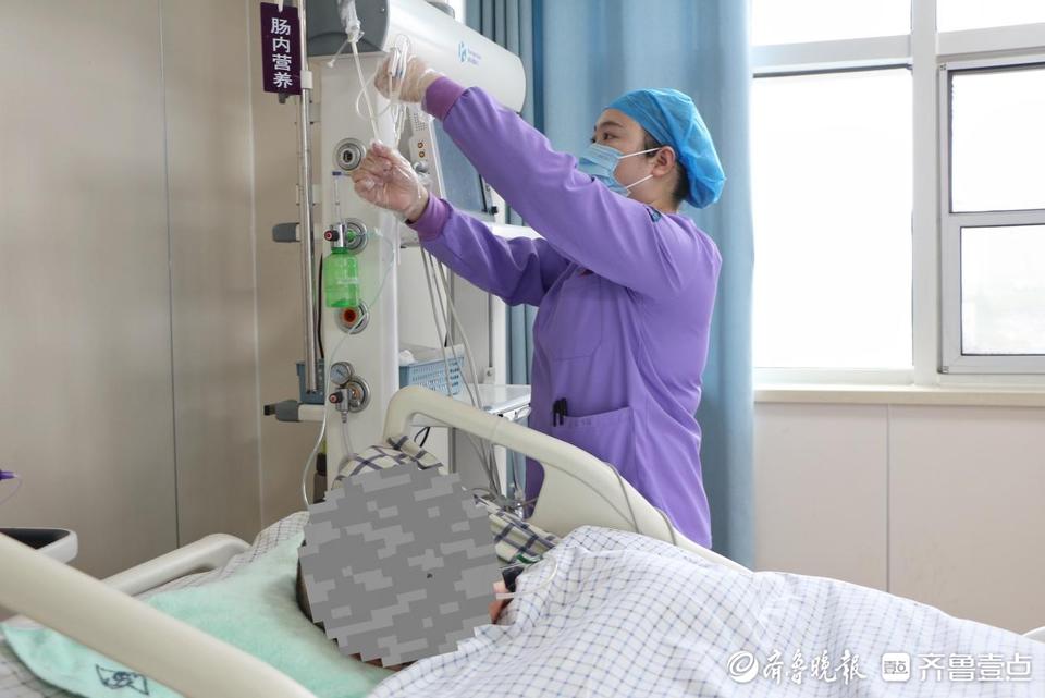 爆操护士爆操护士，无私奉献的医疗战士