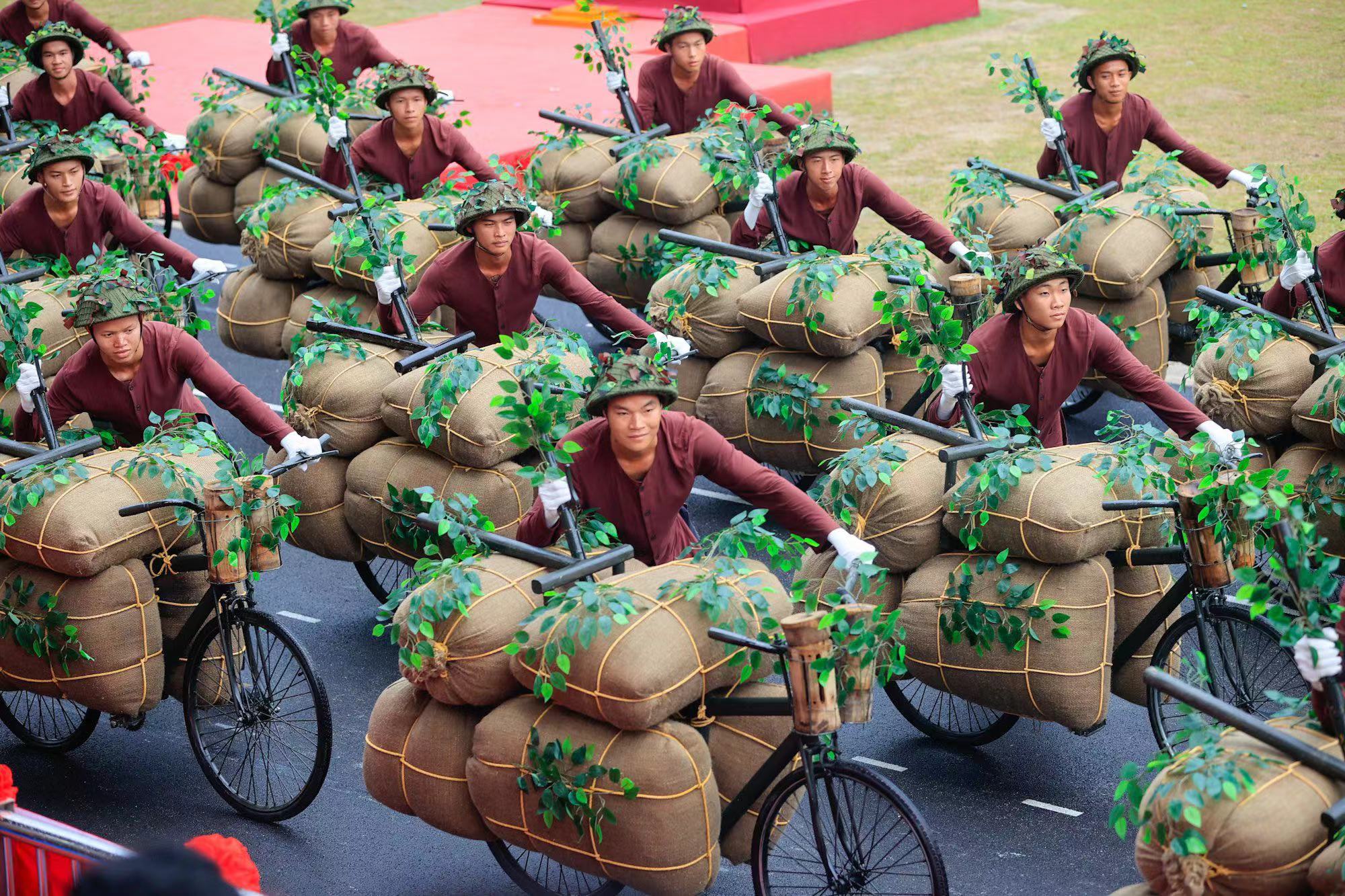 2024年大阅兵现场直播完整版2024年大阅兵现场直播-第2张图片