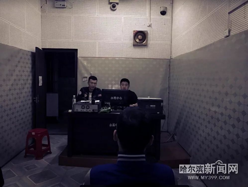 曹榴论坛地址曹榴论坛，探索网络交流的新天地-第1张图片