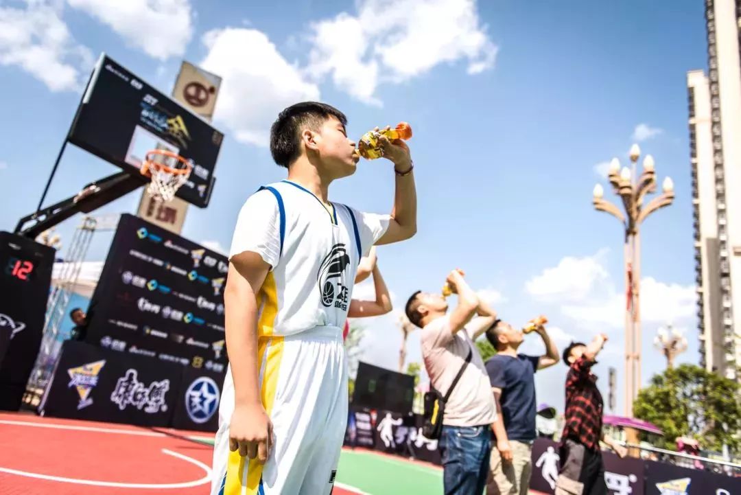 2018狠狠操2018狠狠操，这一年我们如何热血沸腾-第3张图片