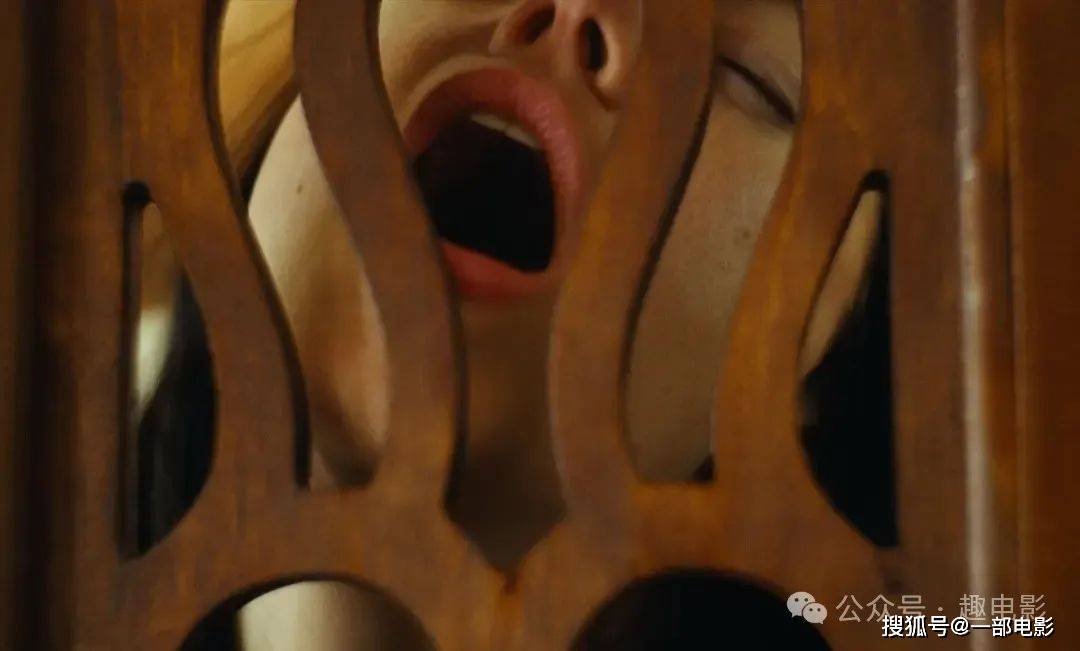 被男人狂揉吃奶胸的高潮-第2张图片
