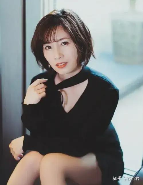 一本久道久久综合狠狠躁AV一本久道久久综合狠狠躁AV，探索激情与诱惑的交织-第1张图片
