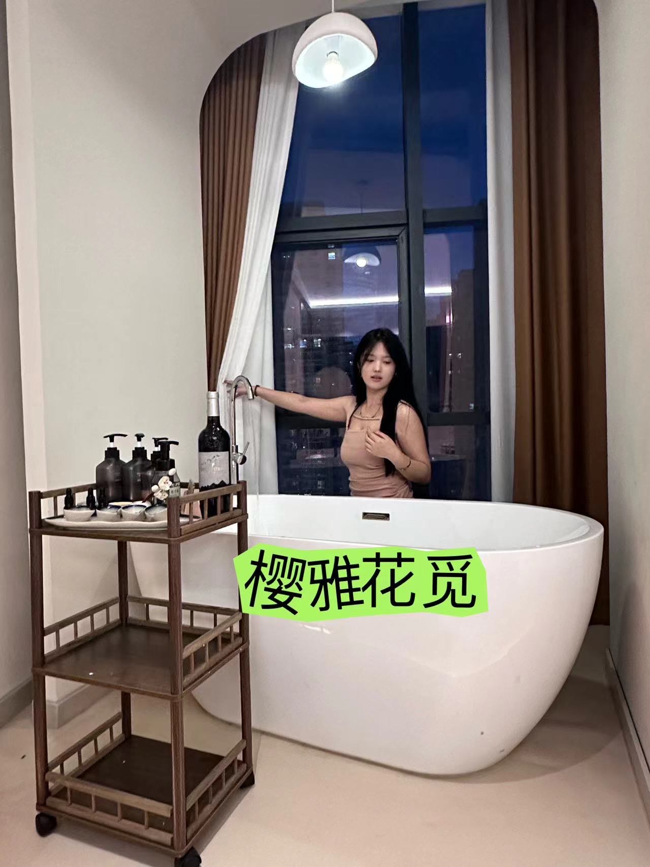 丰满少妇的极致高潮经历-第3张图片