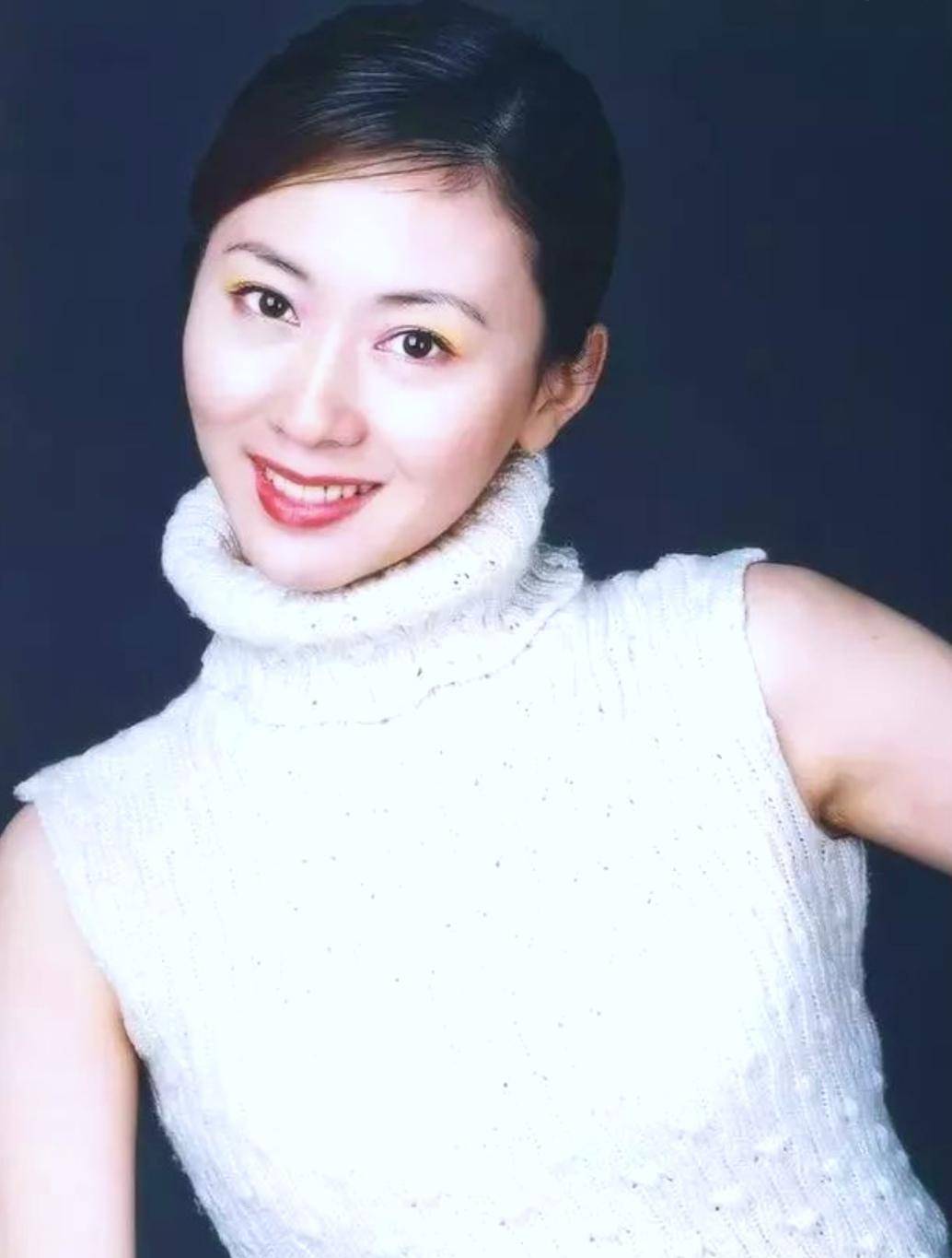 汤芳最惊艳的15张图片高清大图汤芳写真，艺术与真实的完美融合-第3张图片