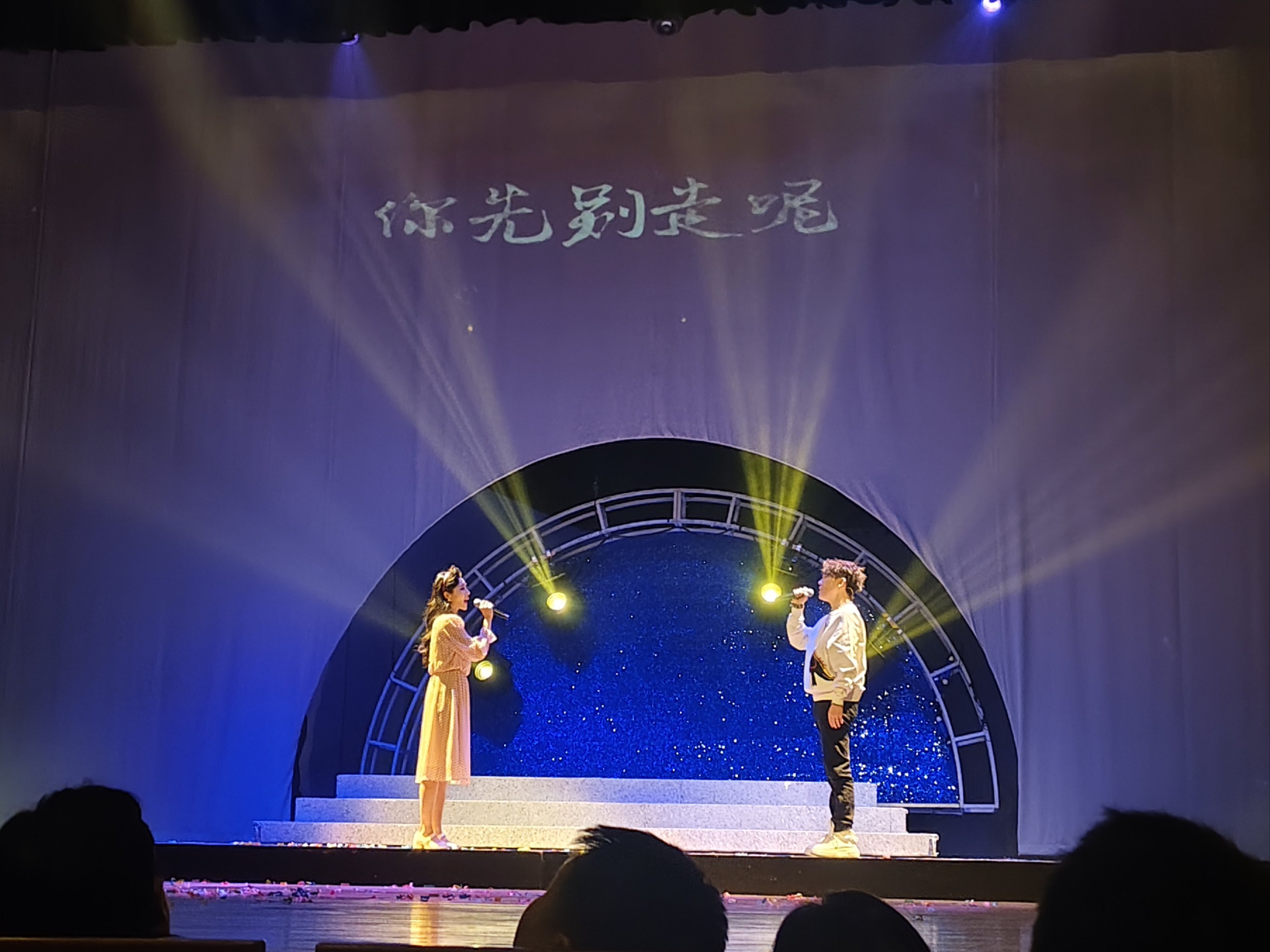 麻花豆剧国产MV在视频播出