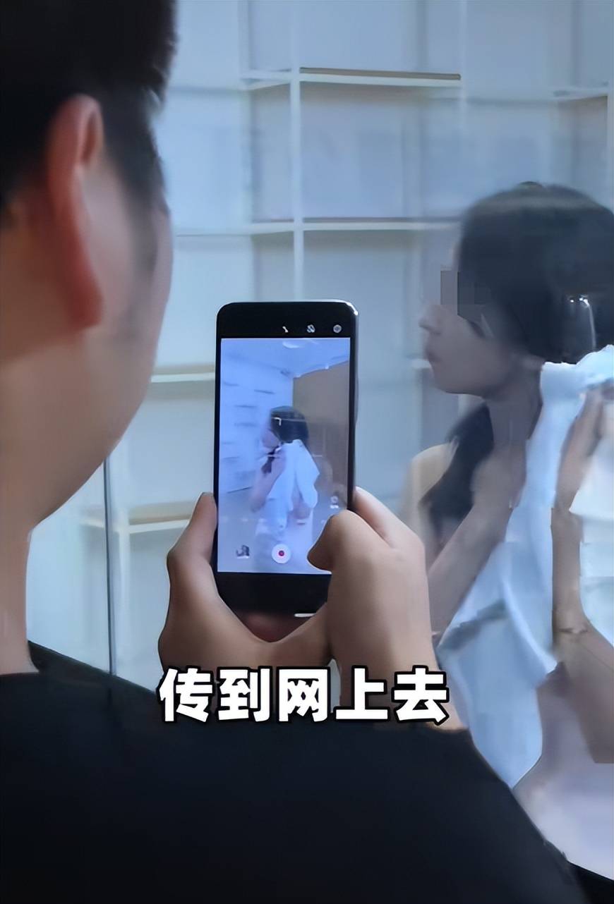 中国厕所v偷窥女厕所中国厕所与偷窥女厕所现象-第2张图片