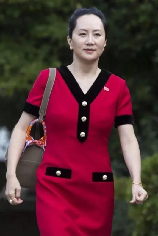 红姐心水红姐心水，时尚与品味的不懈追求-第3张图片