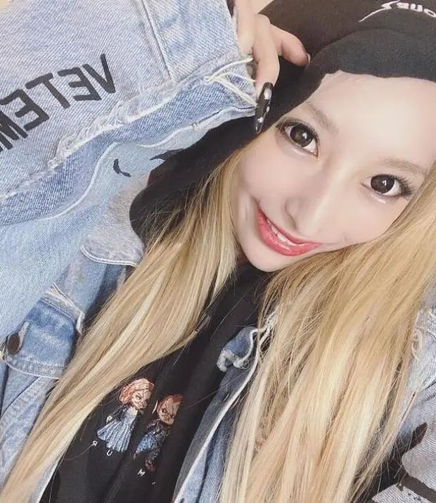 日本少妇A片中的又爽又高潮体验