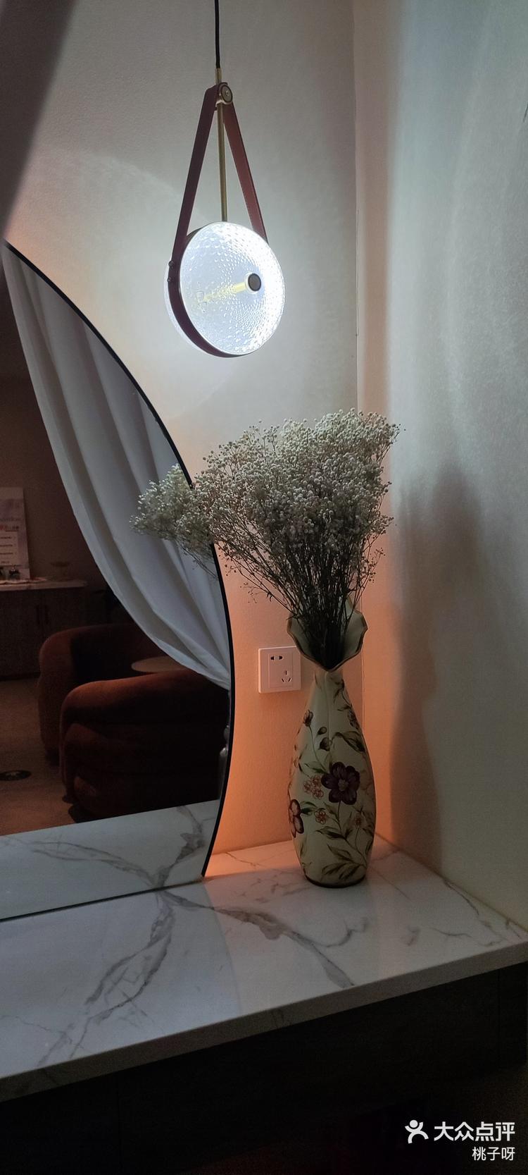 桃子深度睡眠2安娜的情欲之旅-第2张图片