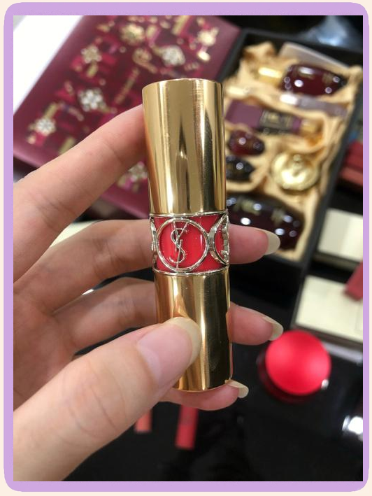 ysl口红水蜜桃色号766YSL口红水蜜桃色号76，甜美与优雅的完美结合