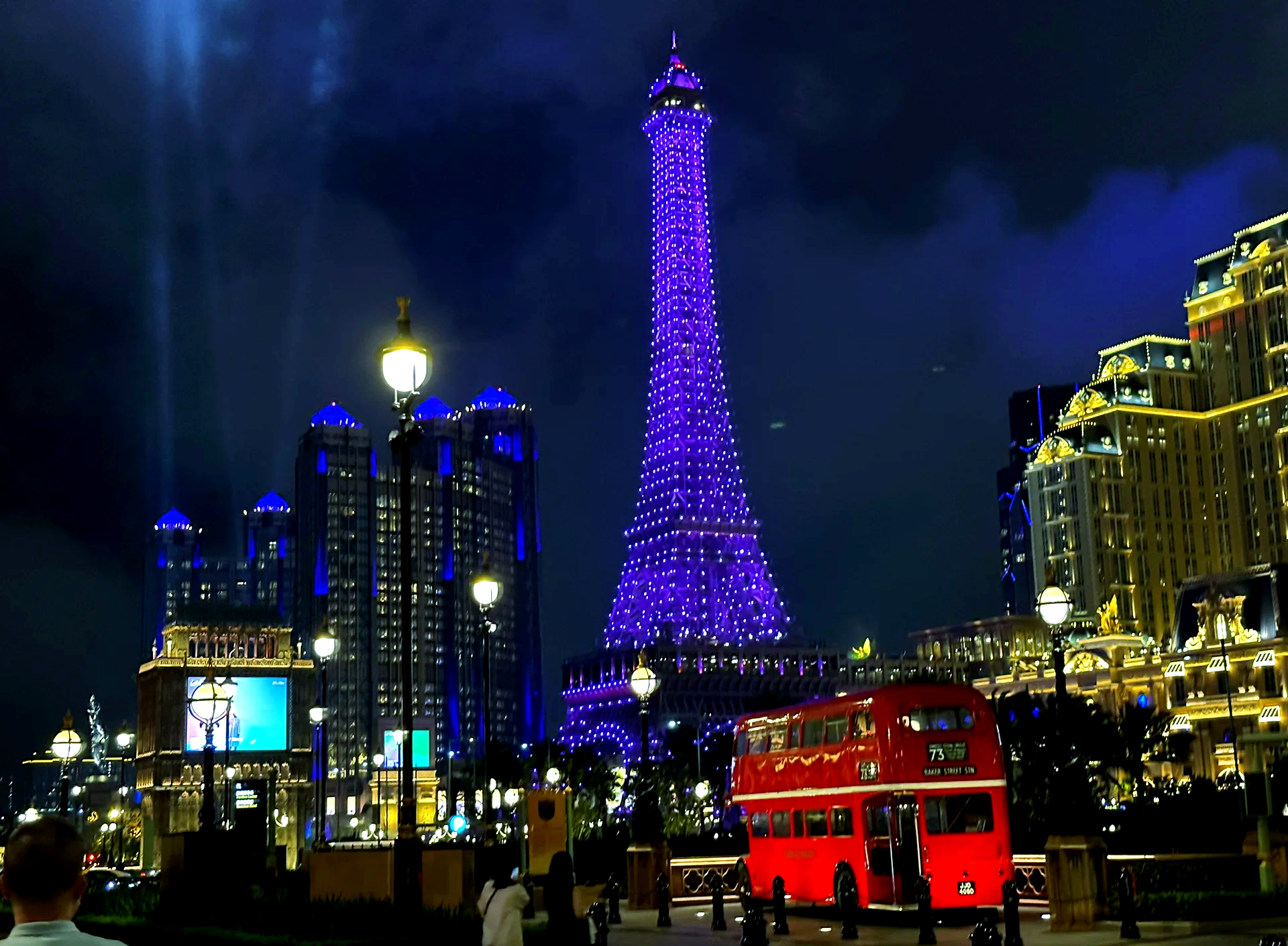 澳门最精准免费资料大全旅游景点2023澳门之夜，璀璨开特马之夜-第1张图片