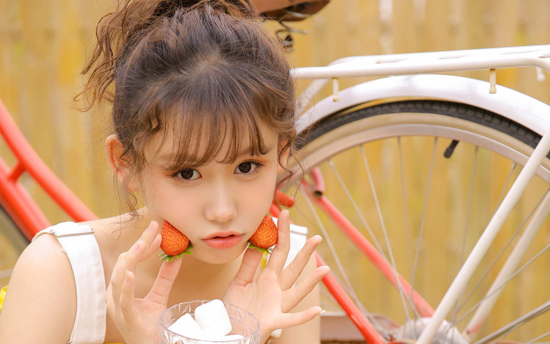 小色女，多彩人生-第2张图片